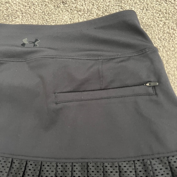 Under Armour Tennis Skirt - Picture 3 of 6